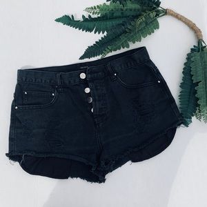 Forever 21 distressed jean shorts black size 29